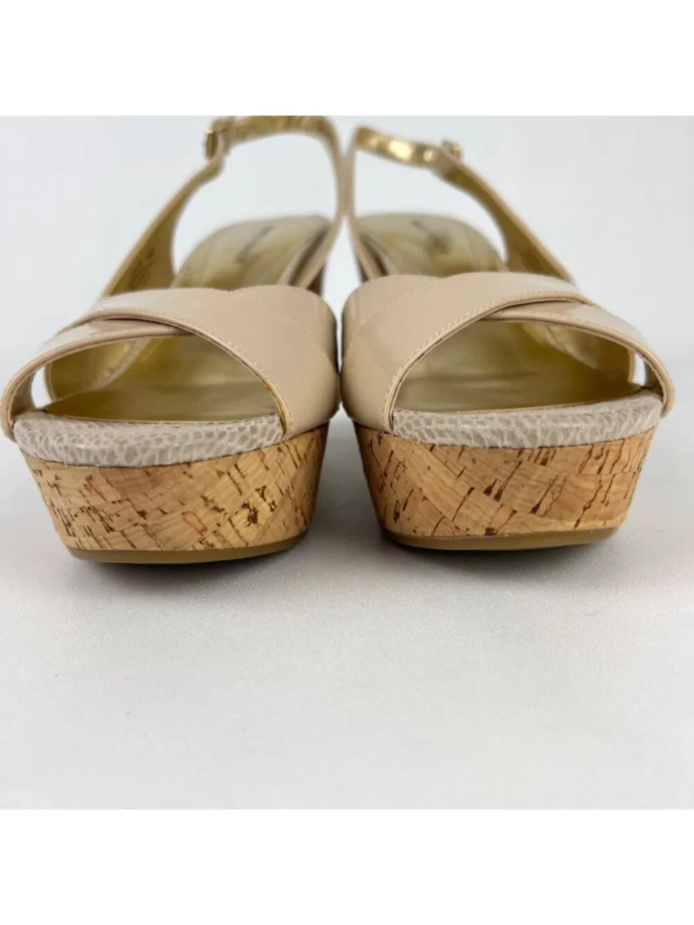 Marc Fisher Womens Wasin II Nude Tan Wedge Sandal Cork Platform Peep Toe size 9